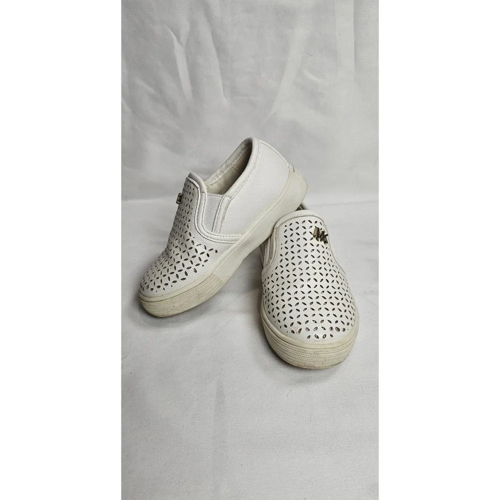 Michael Kors Toddler shoes size‎ 4
